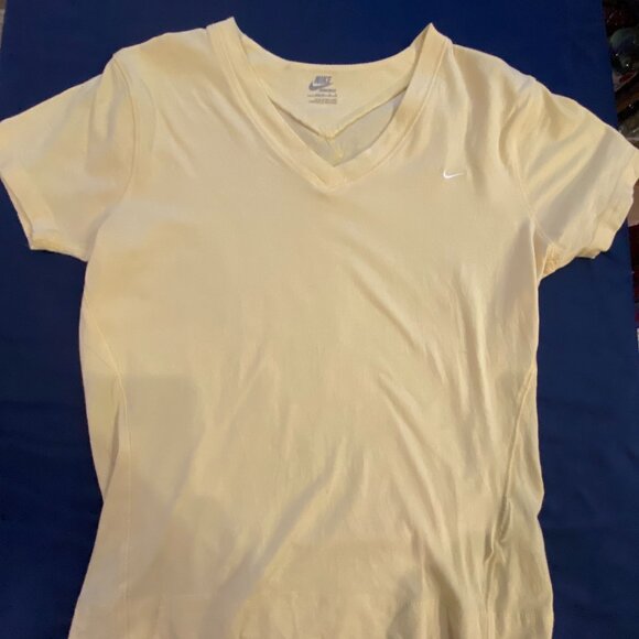 Nike T Shirt Womens Size M 3-PACK V Neck Fitted Short Sleeve - Picture 7 of 7